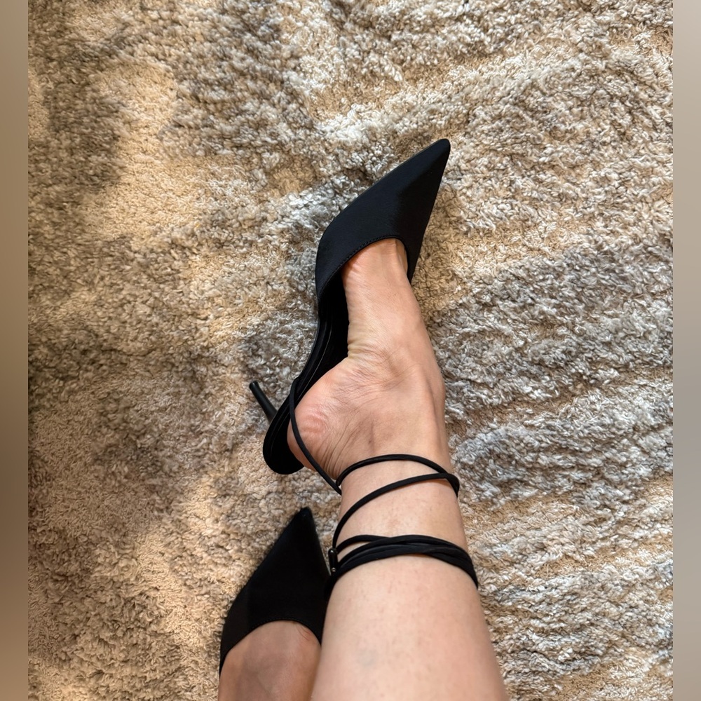 Zara Elegant Black Frame Stiletto Pumps – Size 38 - Picture 8 of 9